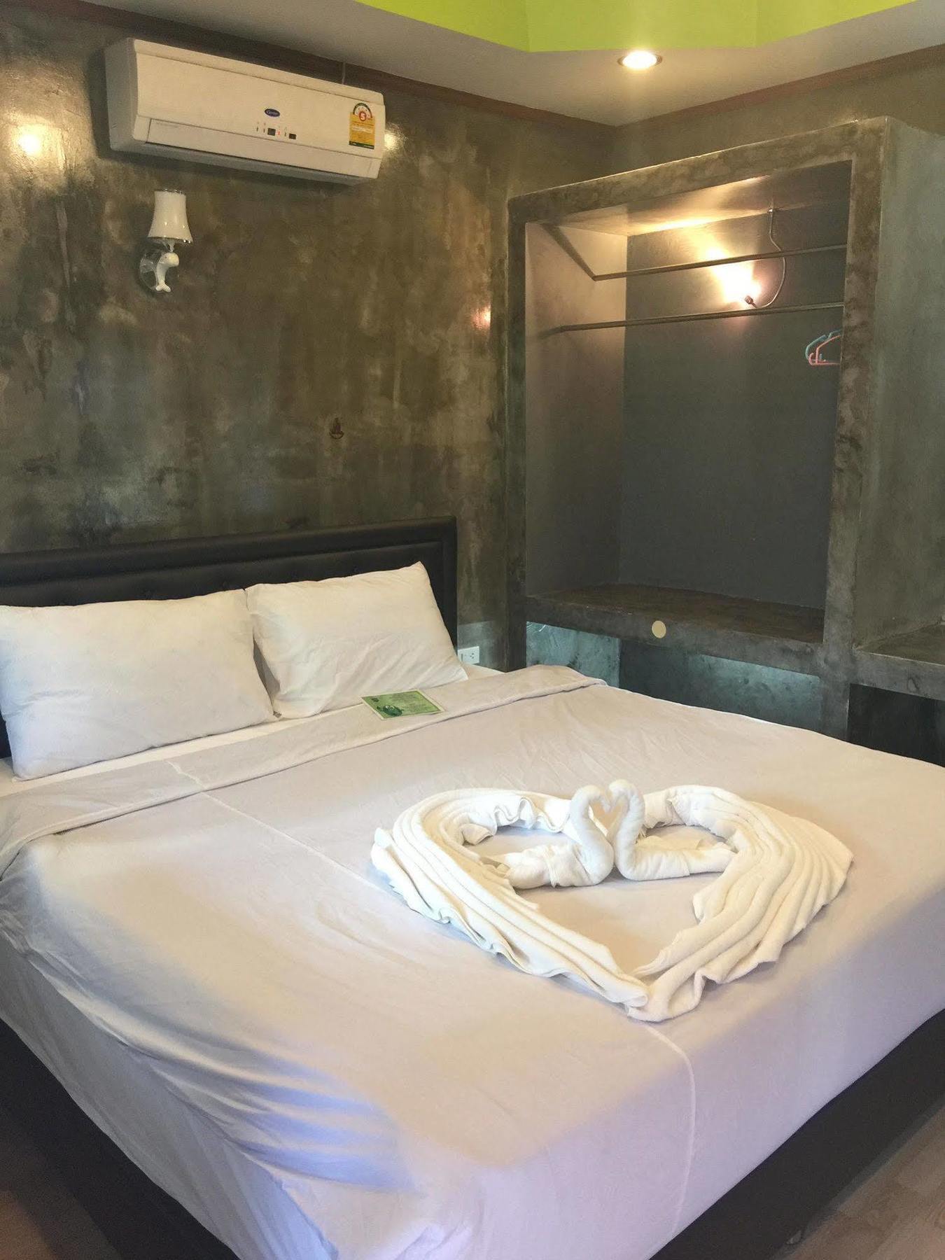 The White Elephant Resort Koh Chang Bagian luar foto