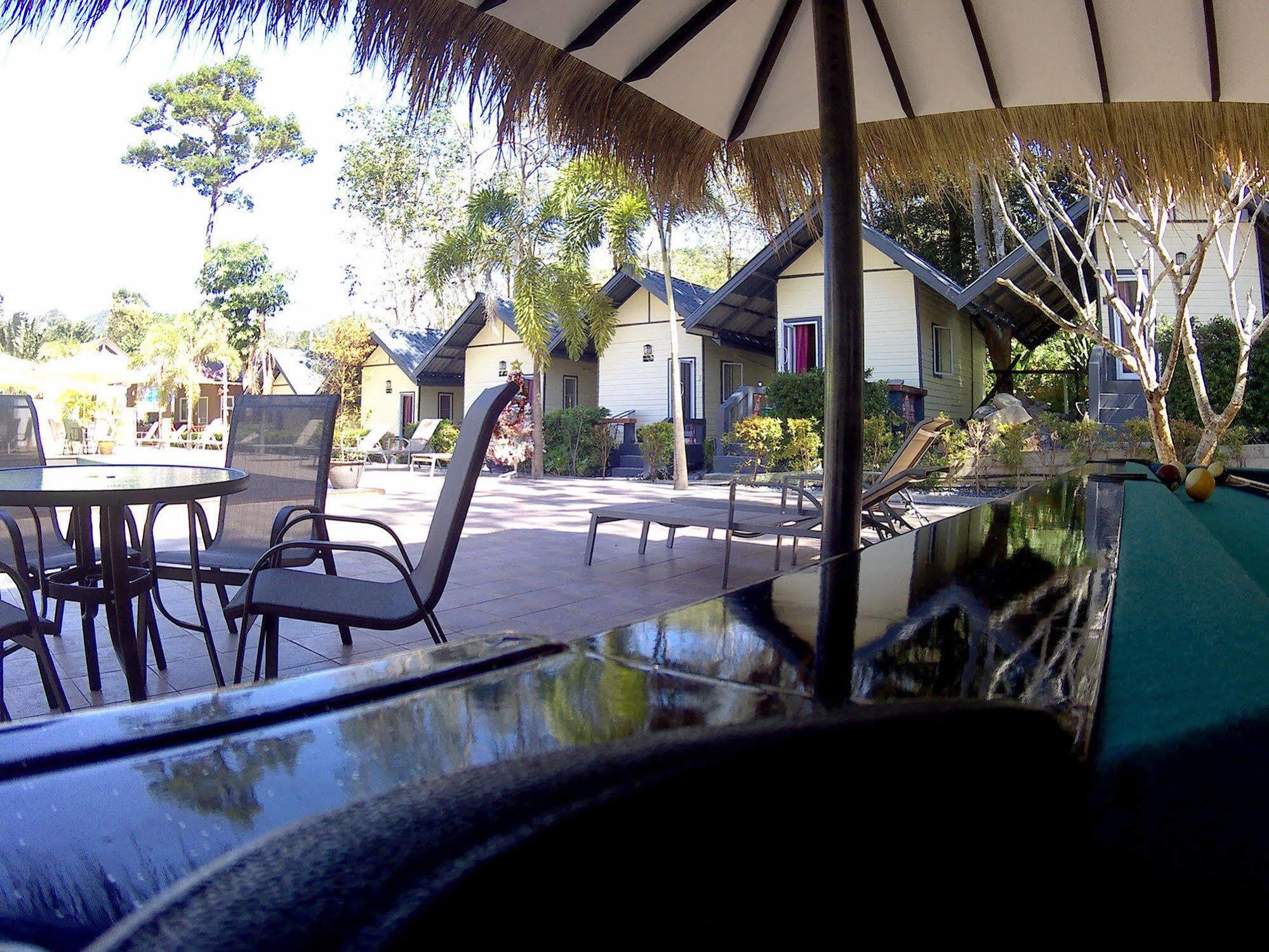 The White Elephant Resort Koh Chang Bagian luar foto